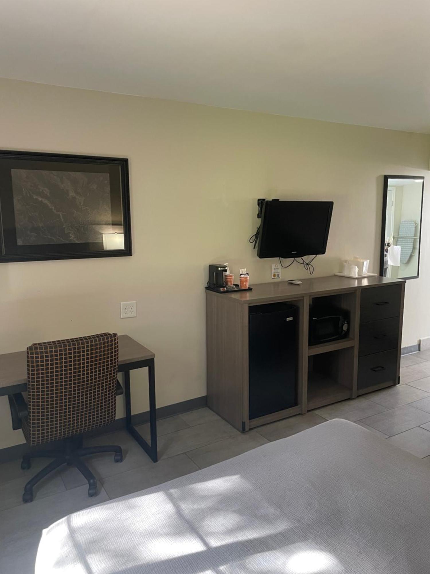 Quality Inn & Suites Goodyear - Phoenix West Esterno foto