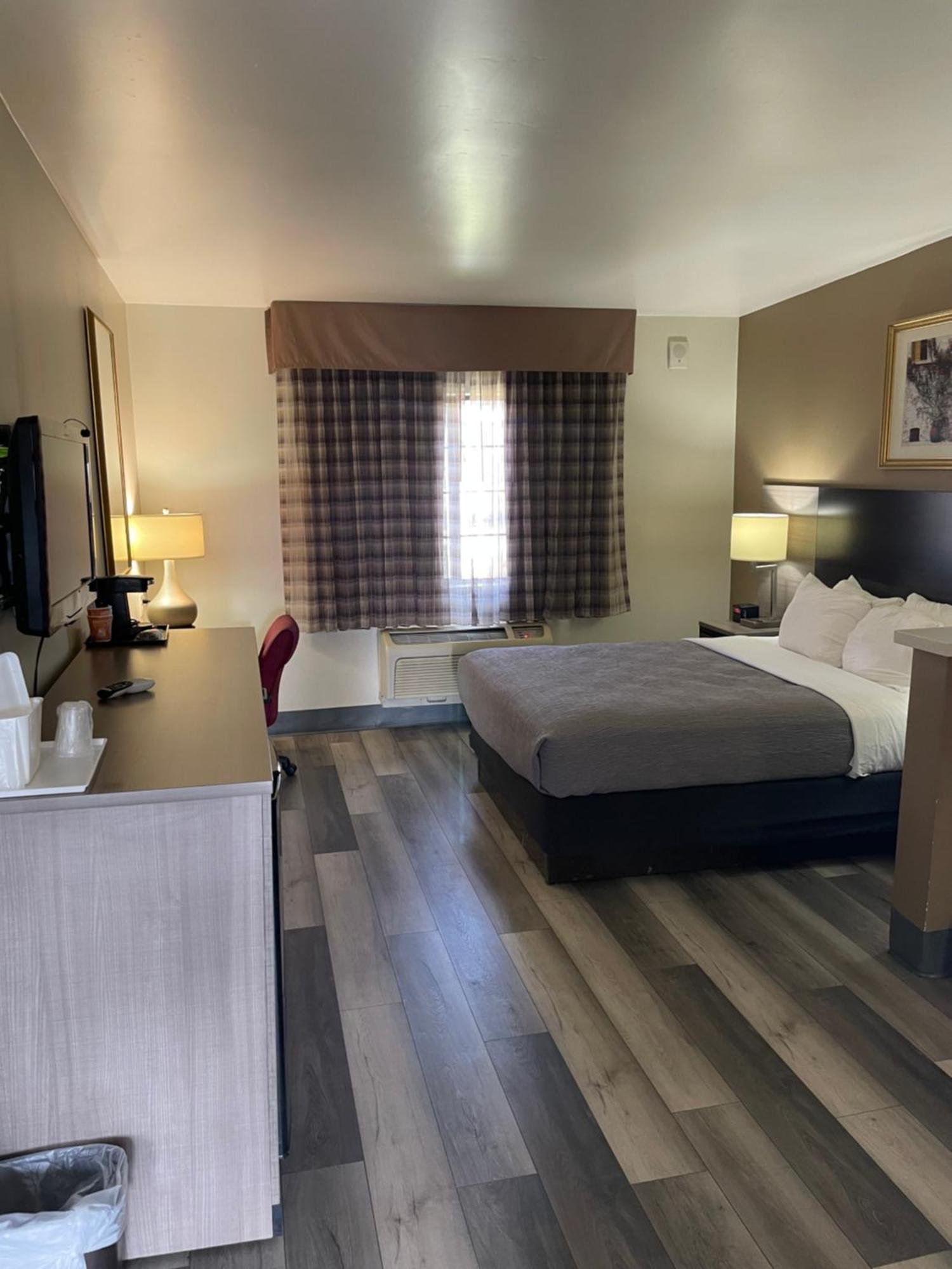 Quality Inn & Suites Goodyear - Phoenix West Esterno foto